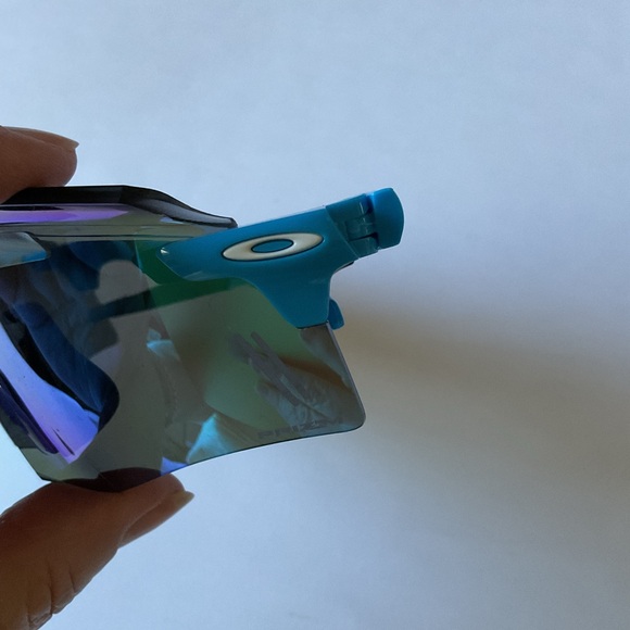OAKLEY ENCODER SQUARED PRIZM SAPPHIRE LENSES, SKY BLUE FRAME NWOT - Picture 10 of 16